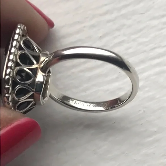 Tiffany & Co. Silver and Black Onyx Ring Daisy - Picture 4 of 7